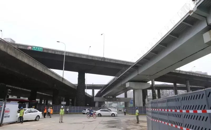 镇西山隧道恢复通行，另外，四川又有4条公路开建或将完工！